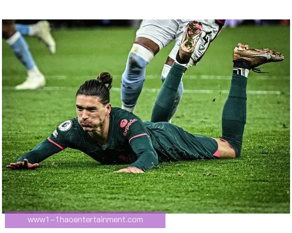 努涅斯在利物浦屡错失单刀机会引发争议球迷质疑其临门一脚能力